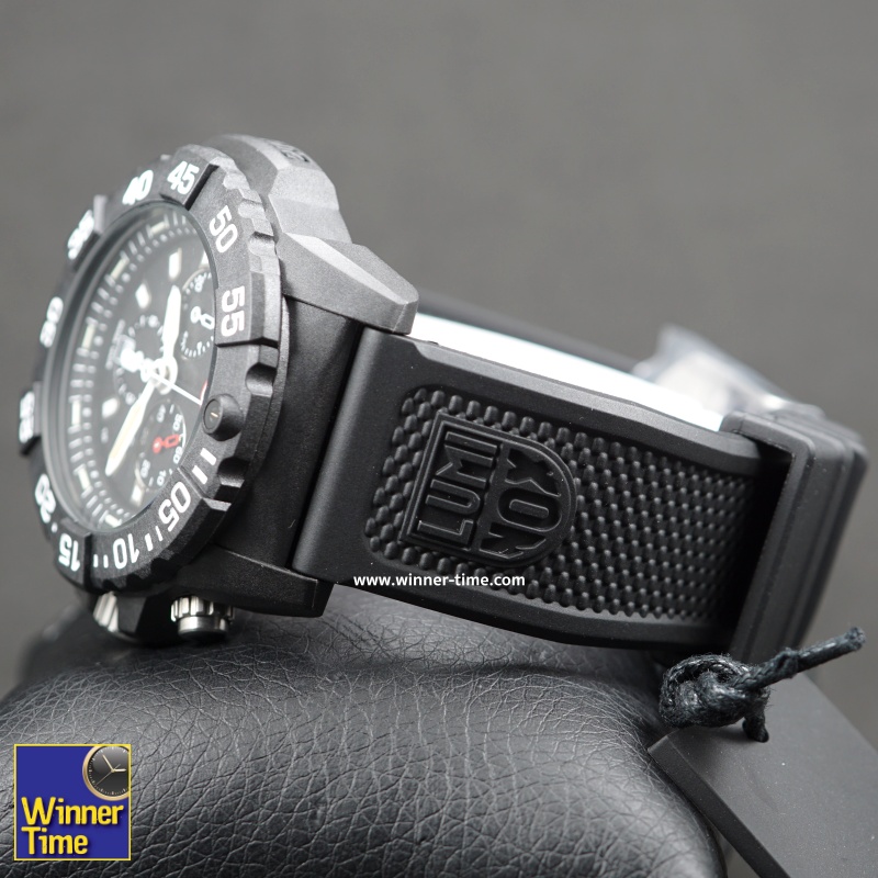 นาฬิกาLuminox NAVY SEAL CARBONOX CHRONOGRAPH 3580 SERIES รุ่น XS.3581
