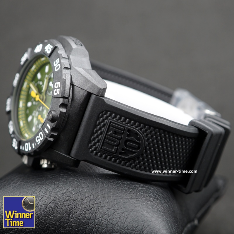 นาฬิกาLuminox NAVY SEAL CARBONOX™ CHRONOGRAPH 3580 SERIES รุ่น XS.3597