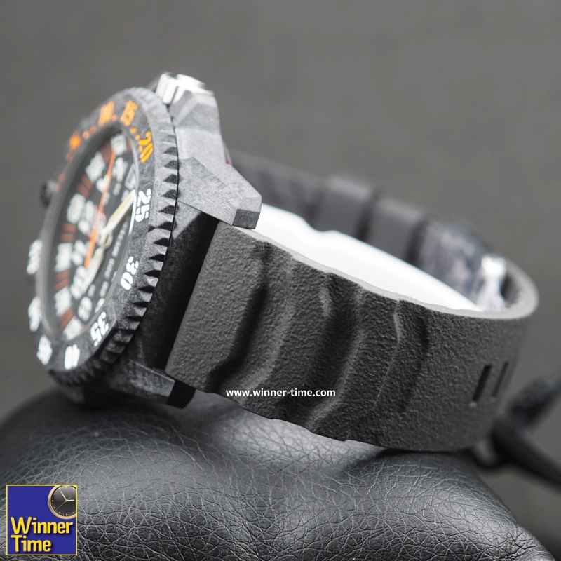 นาฬิกาLUMINOX MASTER CARBON SEAL 3800 SERIES รุ่น XS.3801.C.SET