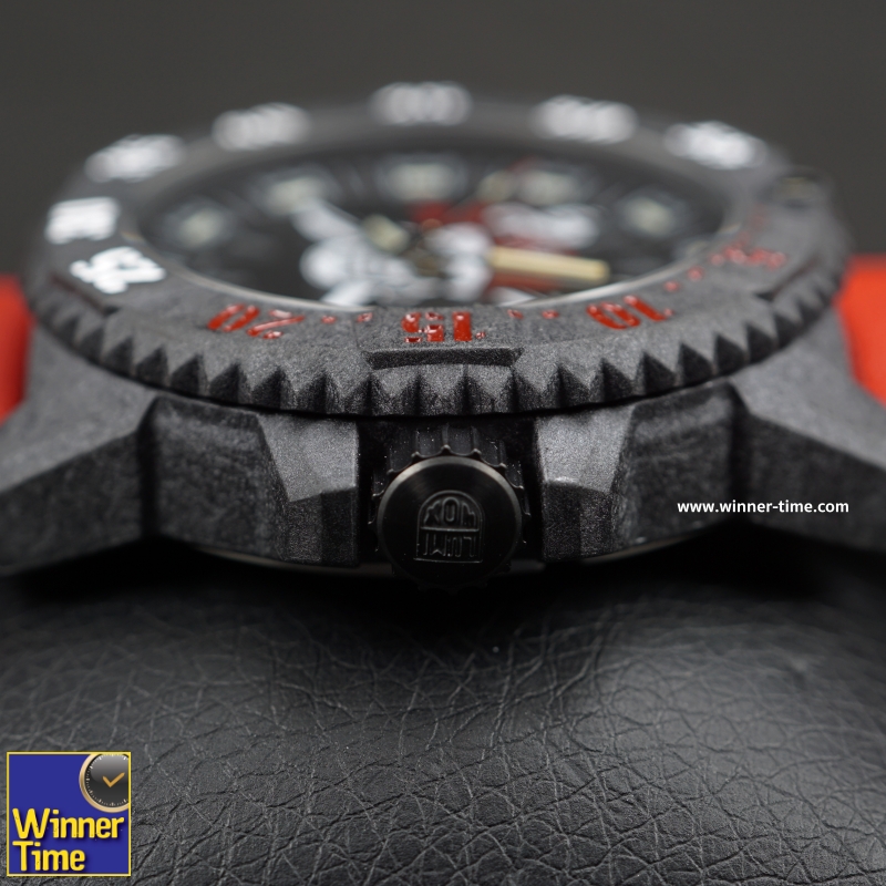 นาฬิกา LUMINOX JOLLY ROGER LIMITED EDITION รุ่น XS.3801.JR.SET
