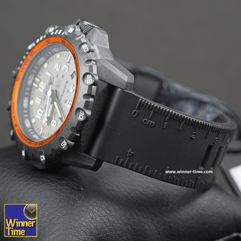 Luminox THE COMMANDO FROGMAN 3300 SERIES รุ่น XS.3301