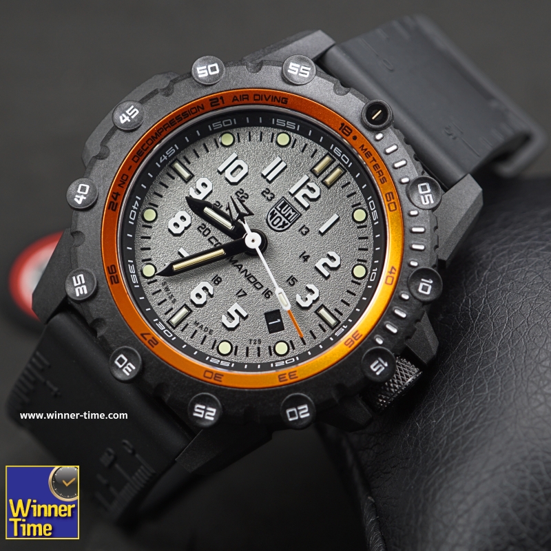 Luminox THE COMMANDO FROGMAN 3300 SERIES รุ่น XS.3301
