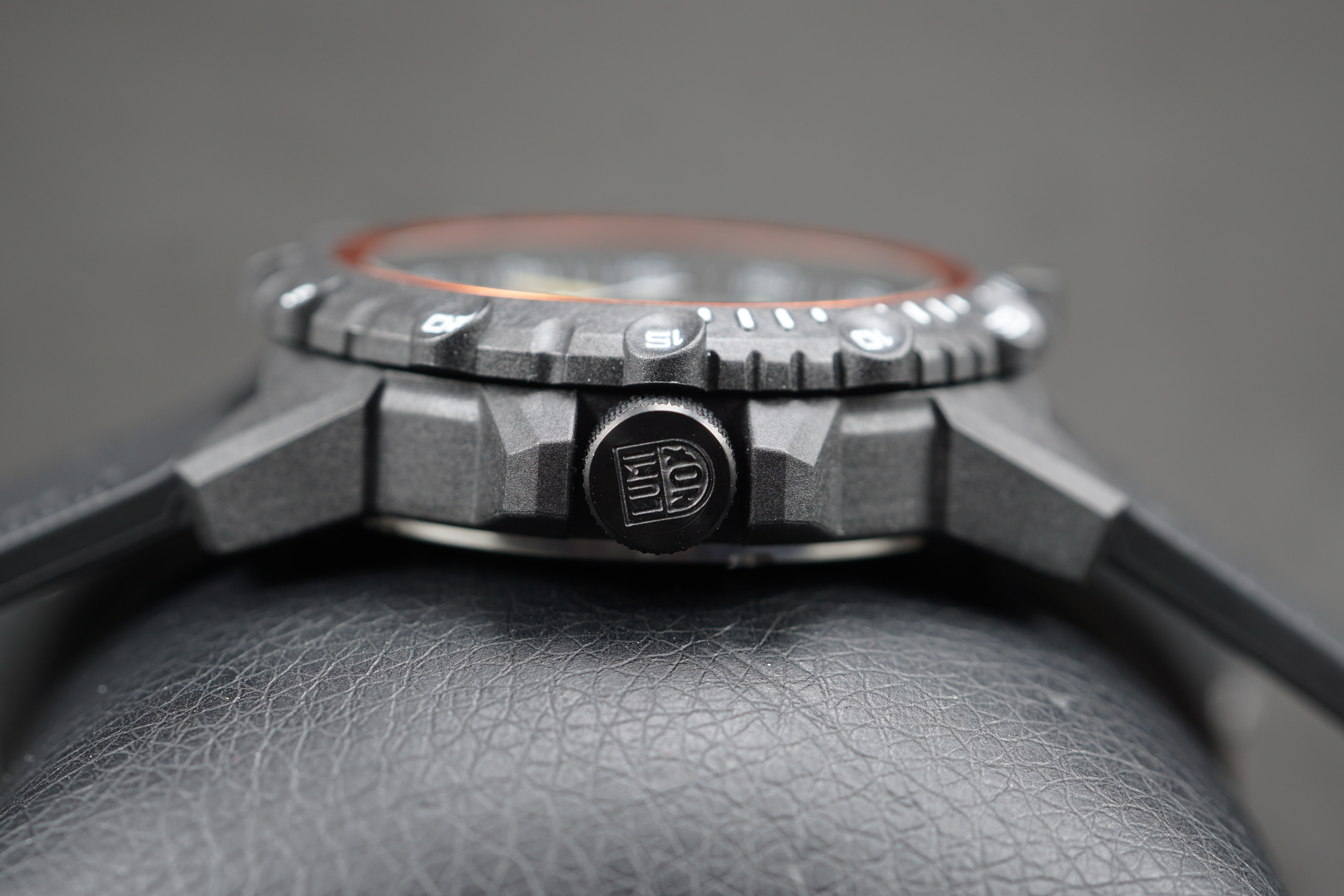 Luminox THE COMMANDO FROGMAN 3300 SERIES รุ่น XS.3301