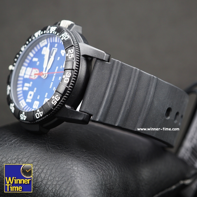 นาฬิกา Luminox Sea Turtle Giant 0320 Series (Blue/White) รุ่น XS.0323