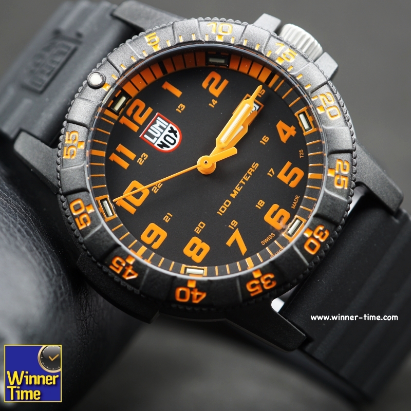 นาฬิกา Luminox Leatherback Sea Turtle Giant 0320 Series (Black/Orange) รุ่น XS.0329
