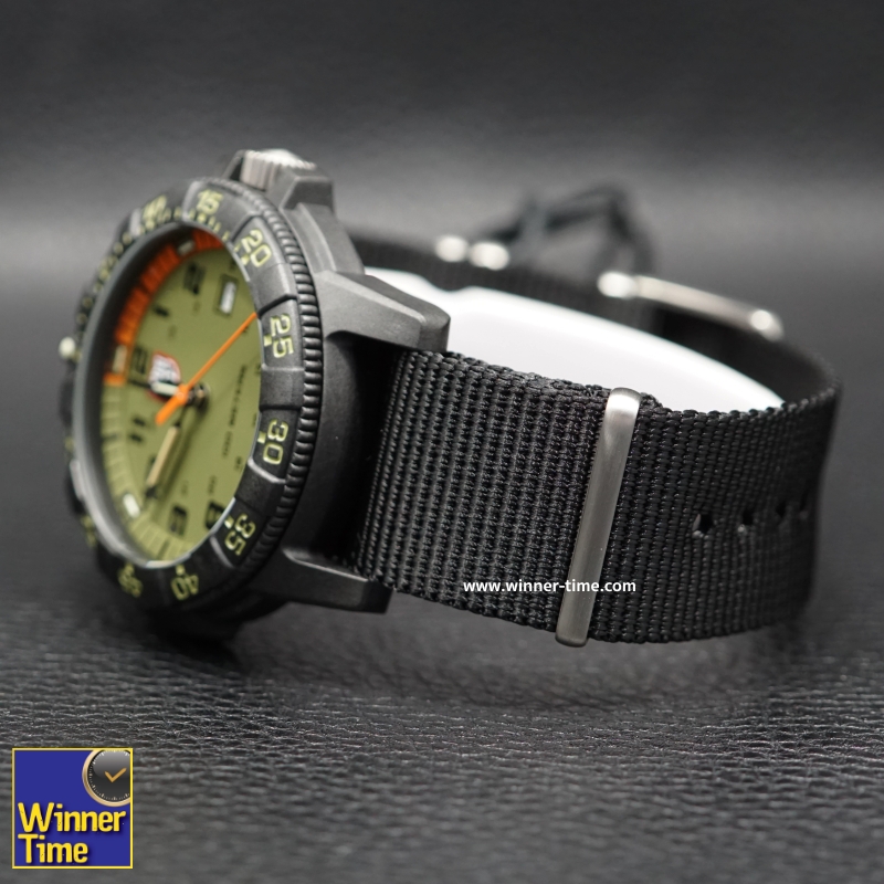 นาฬิกา LUMINOX LEATHERBACK SEA TURTLE GIANT 0320 SERIES รุ่น XS.0337