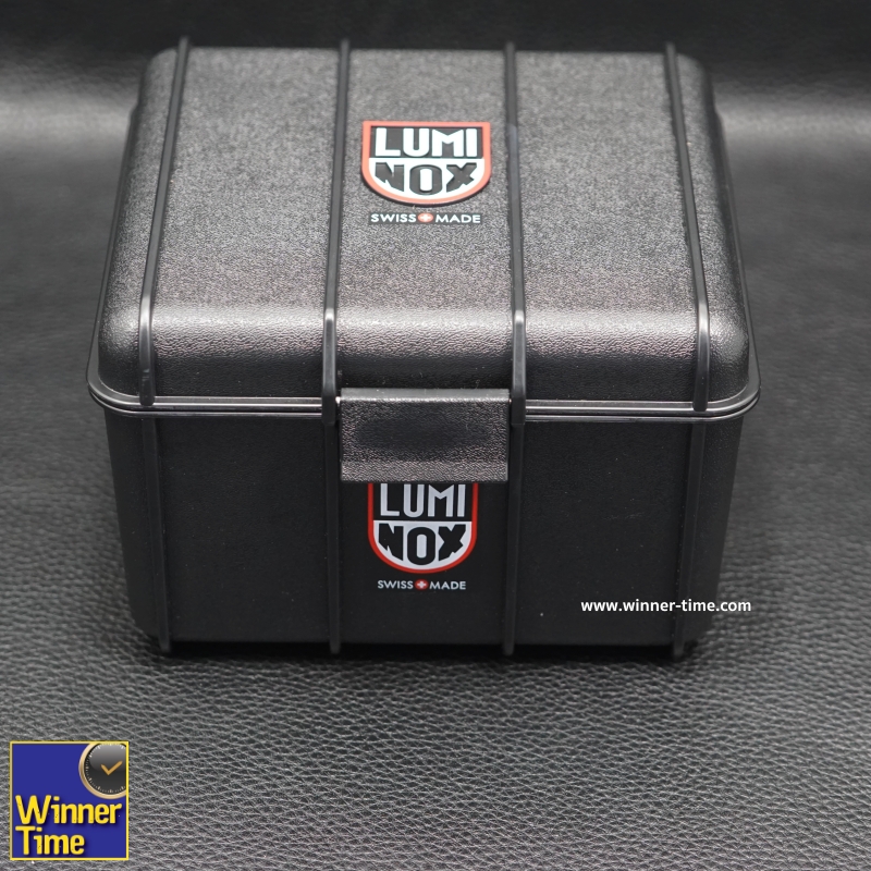 นาฬิกา Luminox Scott Cassell UVP Special Edition 3500 SERIES รุ่น XS.3509.SC.SET