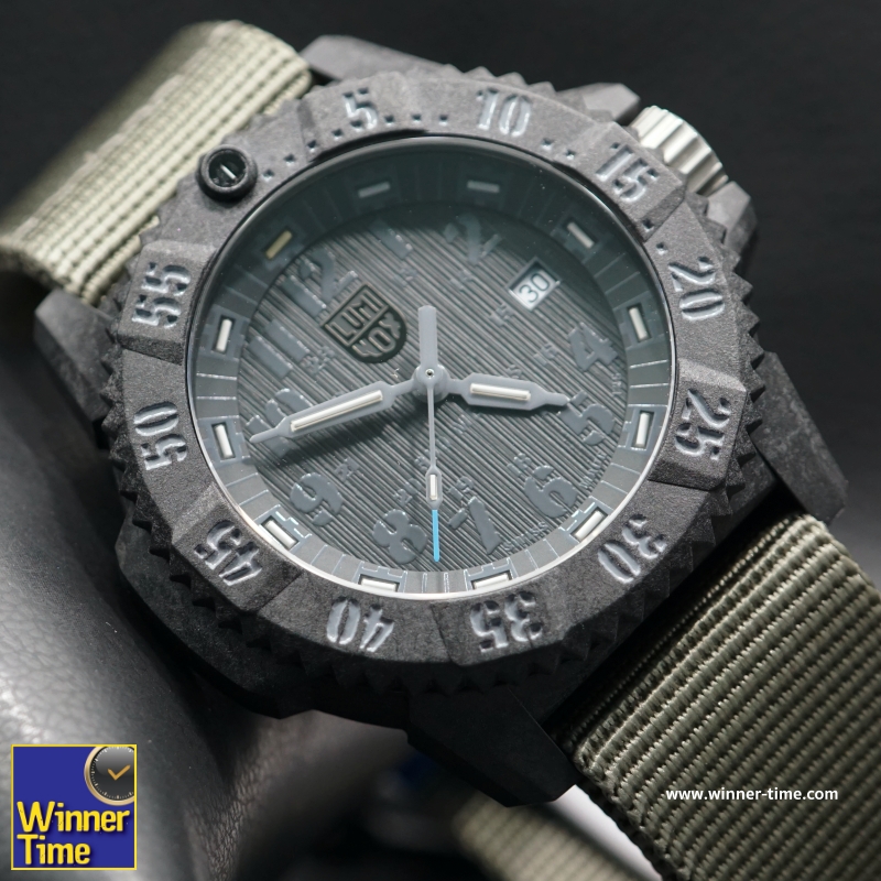 นาฬิกา LUMINOX MASTER CARBON SEAL 3800 SERIES XS.3802.GO.SET
