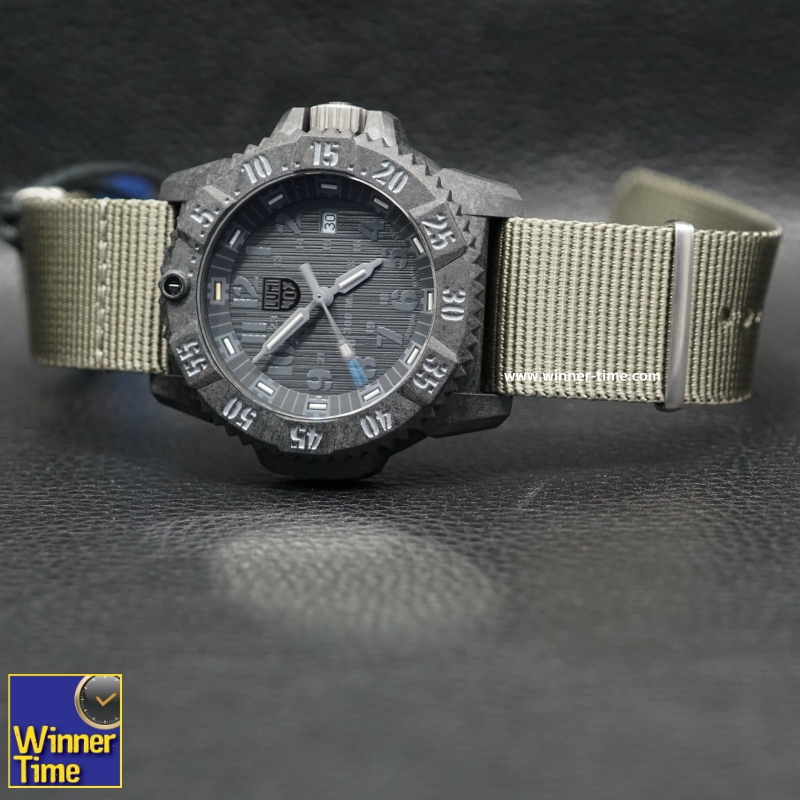 นาฬิกา LUMINOX MASTER CARBON SEAL 3800 SERIES XS.3802.GO.SET