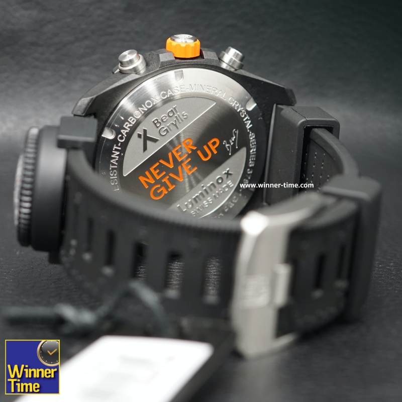 นาฬิกาLuminox BEAR GRYLLS SURVIVAL 3780 LAND SERIES รุ่น XB.3781.KM