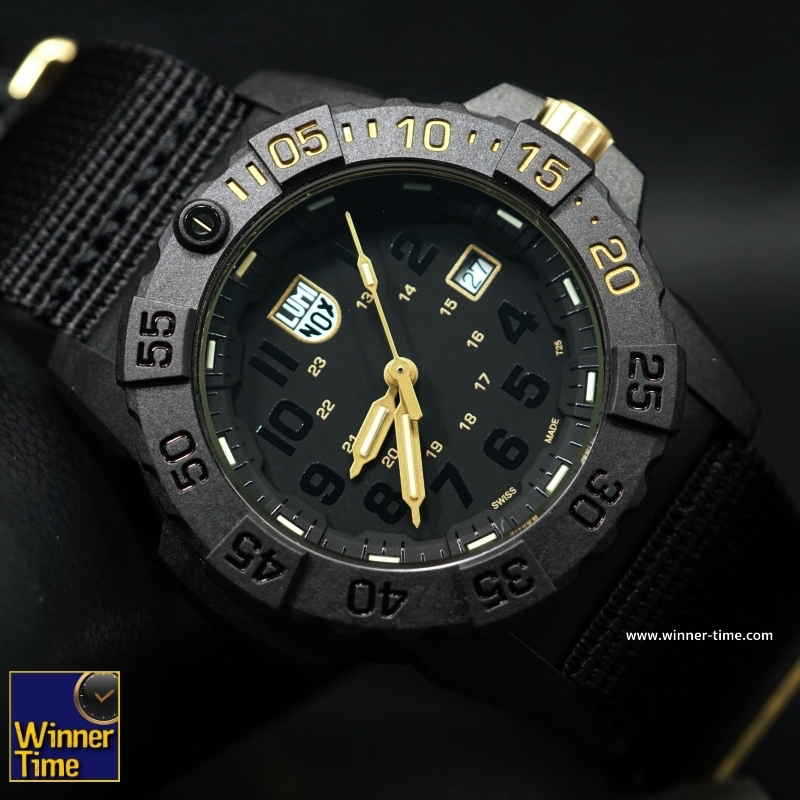 นาฬิกาLuminox Navy SEAL Colormark 3500 Series LimitedEdition (Black/Gold) รุ่น XS.3501.GOLD.SET