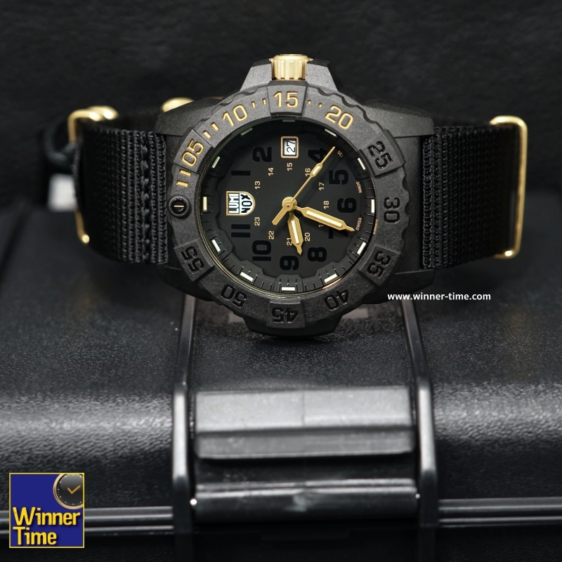 นาฬิกาLuminox Navy SEAL Colormark 3500 Series LimitedEdition (Black/Gold) รุ่น XS.3501.GOLD.SET