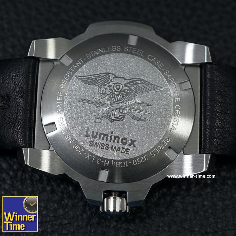 นาฬิกาLuminox NAVY SEAL STEEL 3250 SERIES (Leather Strap) รุ่น XS.3251