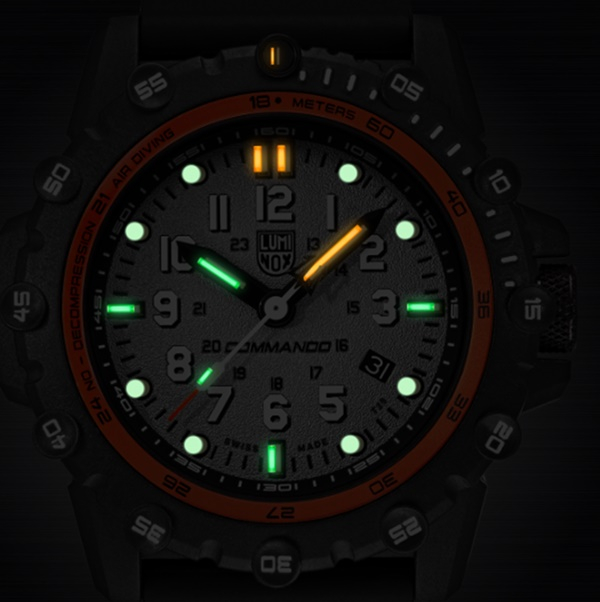 Luminox THE COMMANDO FROGMAN 3300 SERIES รุ่น XS.3301 Luminox THE COMMANDO FROGMAN 3300 SERIES รุ่น XS.3301