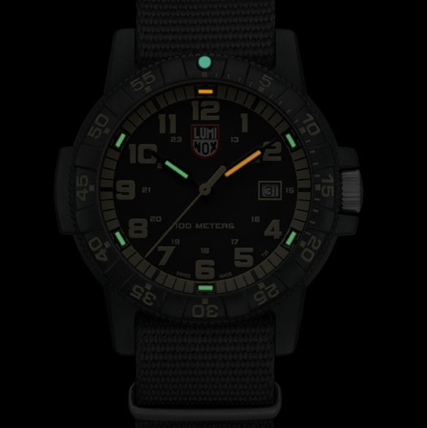 นาฬิกา Luminox LEATHERBACK SEA TURTLE GIANT 0320 SERIES รุ่น XS.0333 นาฬิกา Luminox LEATHERBACK SEA TURTLE GIANT 0320 SERIES รุ่น XS.0333