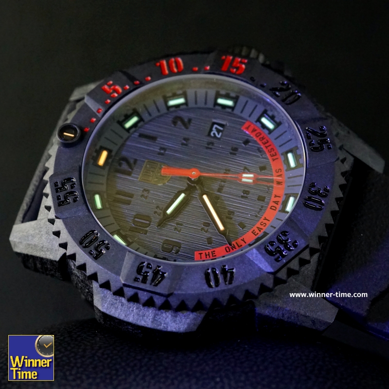 นาฬิกาLUMINOX LIMITED EDITION MASTER CARBON SEAL - THE ONLY EASY DAY WAS YESTERDAY รุ่น XS.3801.EY