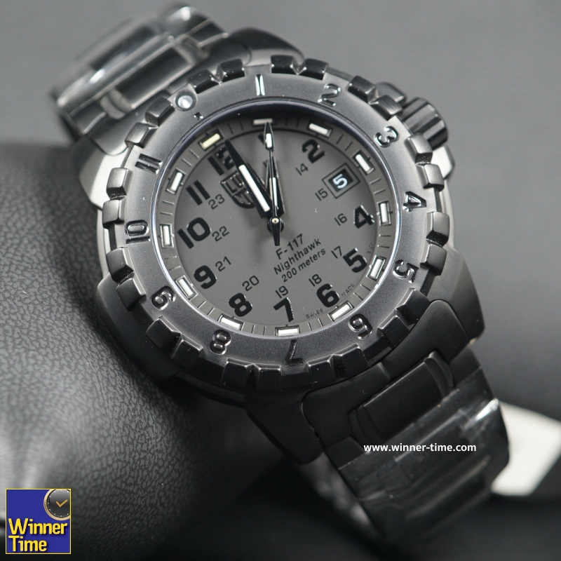 นาฬิกาLuminox  6402 F-117 Nighthawk รุ่น A.6402.BO