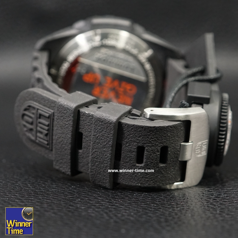 นาฬิกาLuminox BEAR GRYLLS SURVIVAL MASTER SERIES Chronograph รุ่น XB.3745