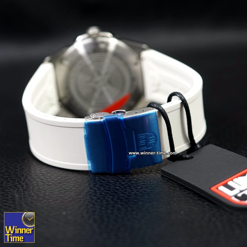 นาฬิกา LUMINOX Pacific Diver Rubber Strap รุ่น XS.3121.WF (สายยางสีขาว)