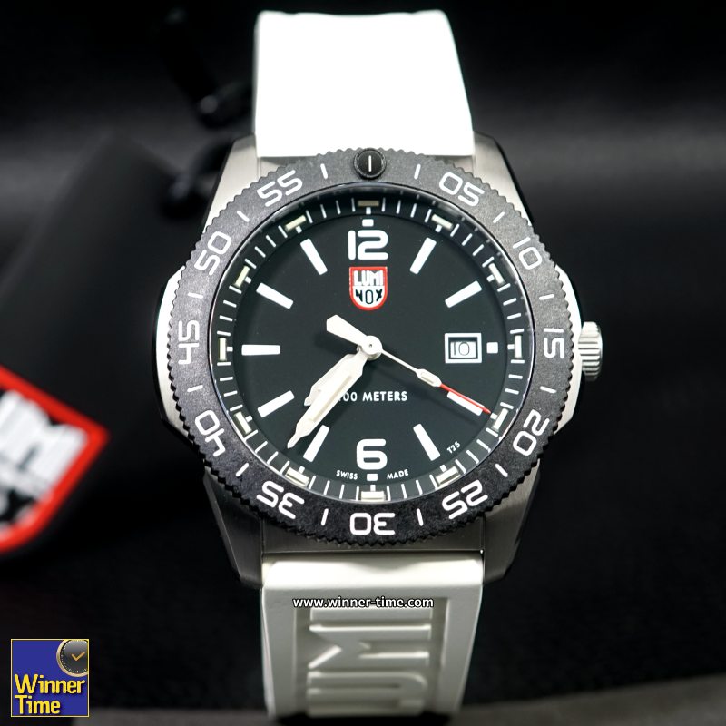 นาฬิกา LUMINOX Pacific Diver Rubber Strap รุ่น XS.3121.WF (สายยางสีขาว)