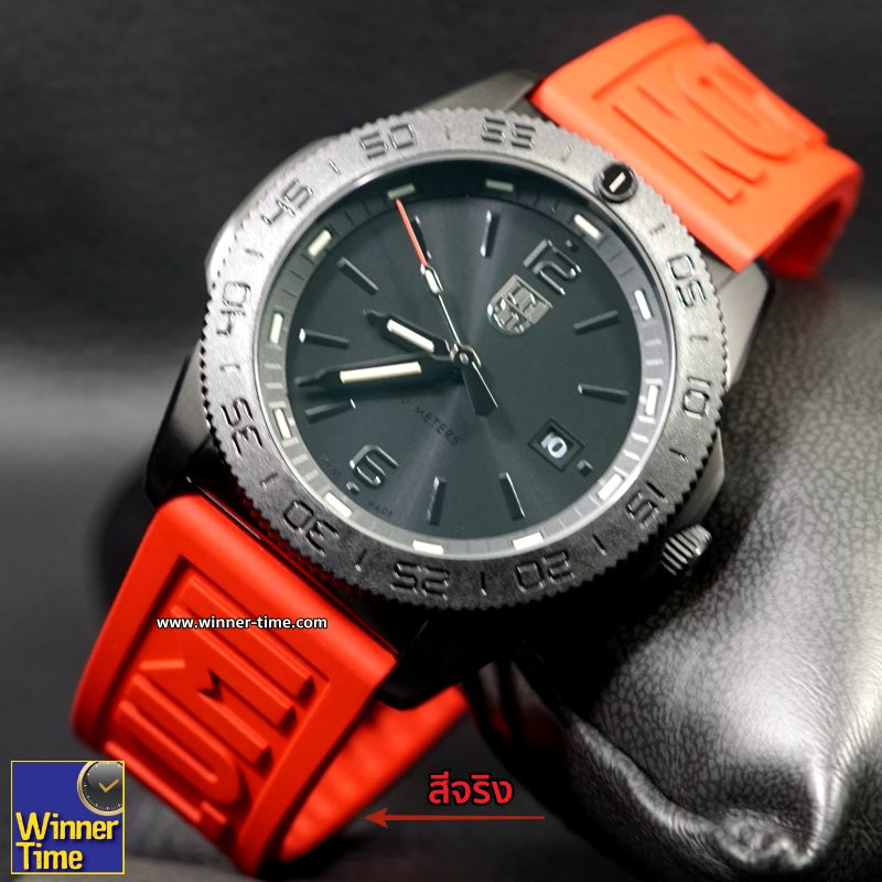 นาฬิกา LUMINOX Pacific Diver Rubber Strap รุ่น XS.3121.BO.RF (สายสีแดง)