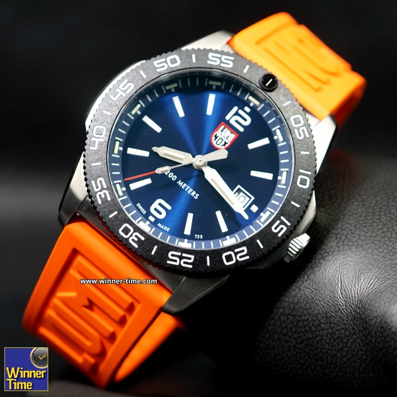 นาฬิกา LUMINOX Pacific Diver Rubber Strap รุ่น XS.3123.RF (สายสีส้ม)