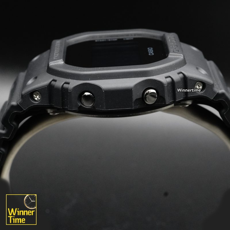 นาฬิกาCASIO G-SHOCK ดิจิตอล ซีรีส์ 5600 รุ่น DW-5600UBB-1DR