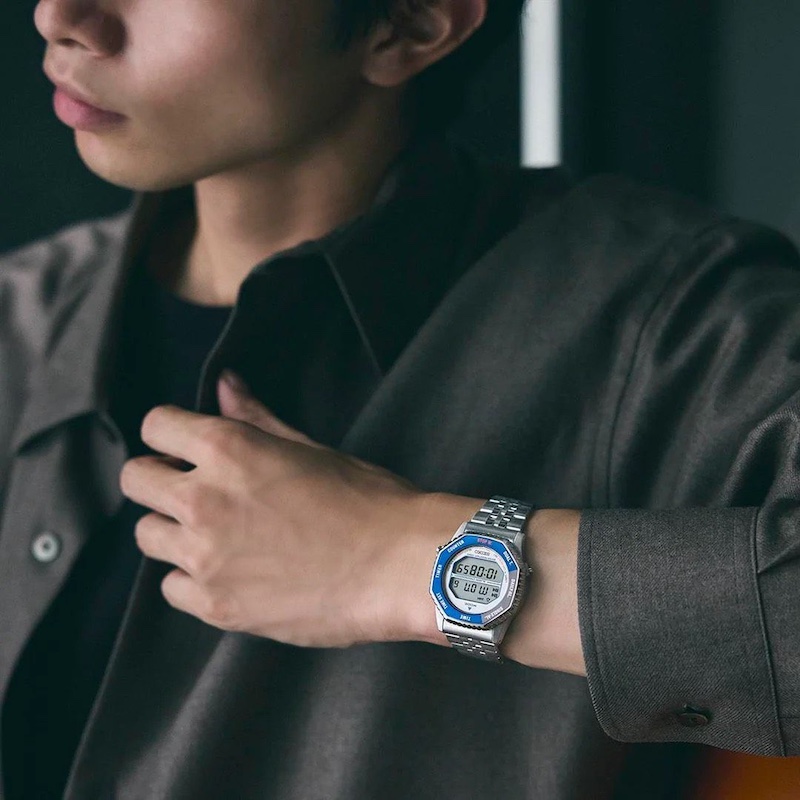 นาฬิกาข้อมือ SEIKO ระบบดิจิตอล The Seiko Rotocall, a fan favorite from the 1980s, is reborn รุ่น SMGG21 นาฬิกาข้อมือ SEIKO ระบบดิจิตอล The Seiko Rotocall, a fan favorite from the 1980s, is reborn รุ่น SMGG21