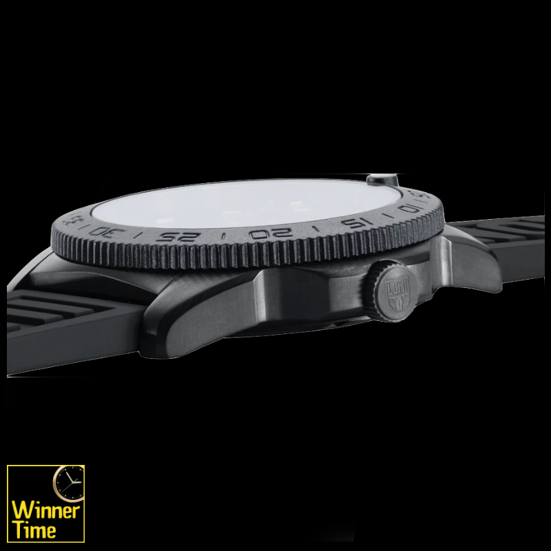 นาฬิกาข้อมือ LUMINOX PACIFIC DIVER Black Steel SERIES รุ่น XS.3137.B