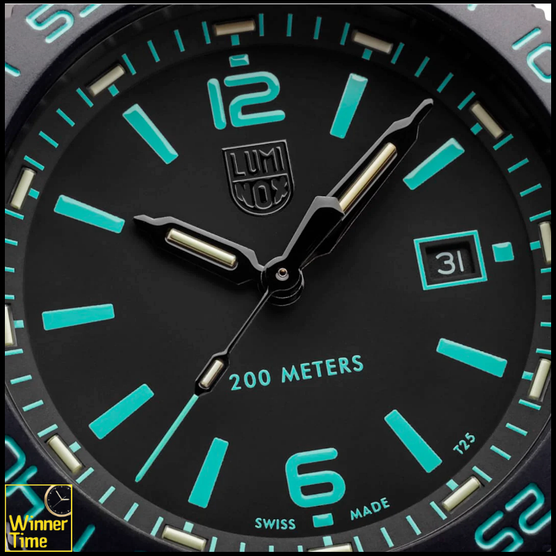 นาฬิกาข้อมือLUMINOX Pacific Diver Transformative Teal Limited Edition Color of the Year รุ่น XS.3124.N.SET
