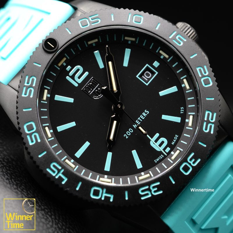 นาฬิกาข้อมือLUMINOX Pacific Diver Transformative Teal Limited Edition Color of the Year รุ่น XS.3124.N.SET