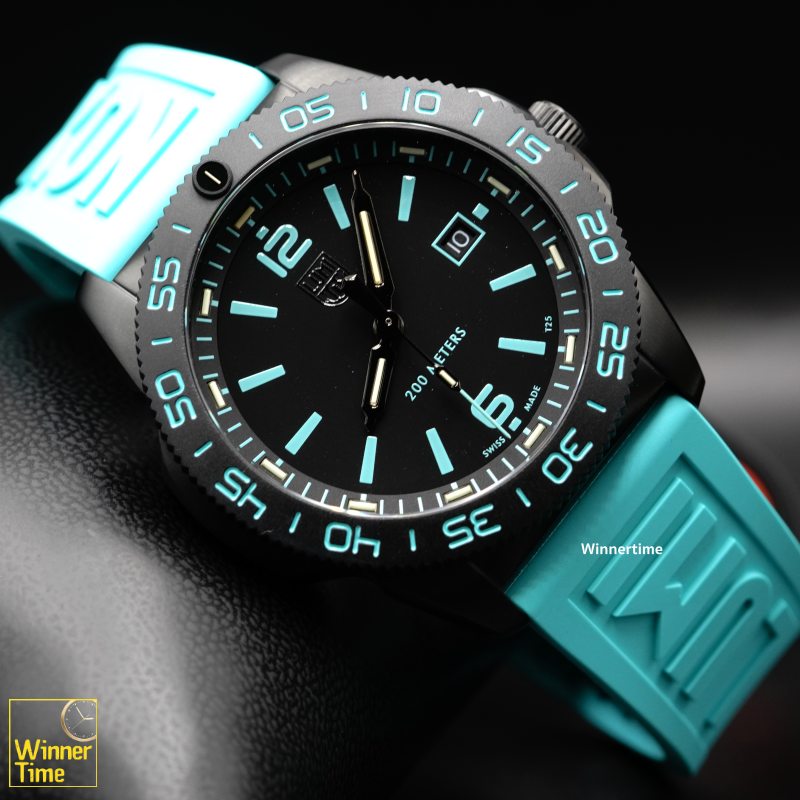 นาฬิกาข้อมือLUMINOX Pacific Diver Transformative Teal Limited Edition Color of the Year รุ่น XS.3124.N.SET