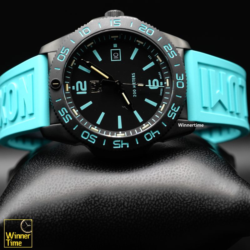 นาฬิกาข้อมือLUMINOX Pacific Diver Transformative Teal Limited Edition Color of the Year รุ่น XS.3124.N.SET