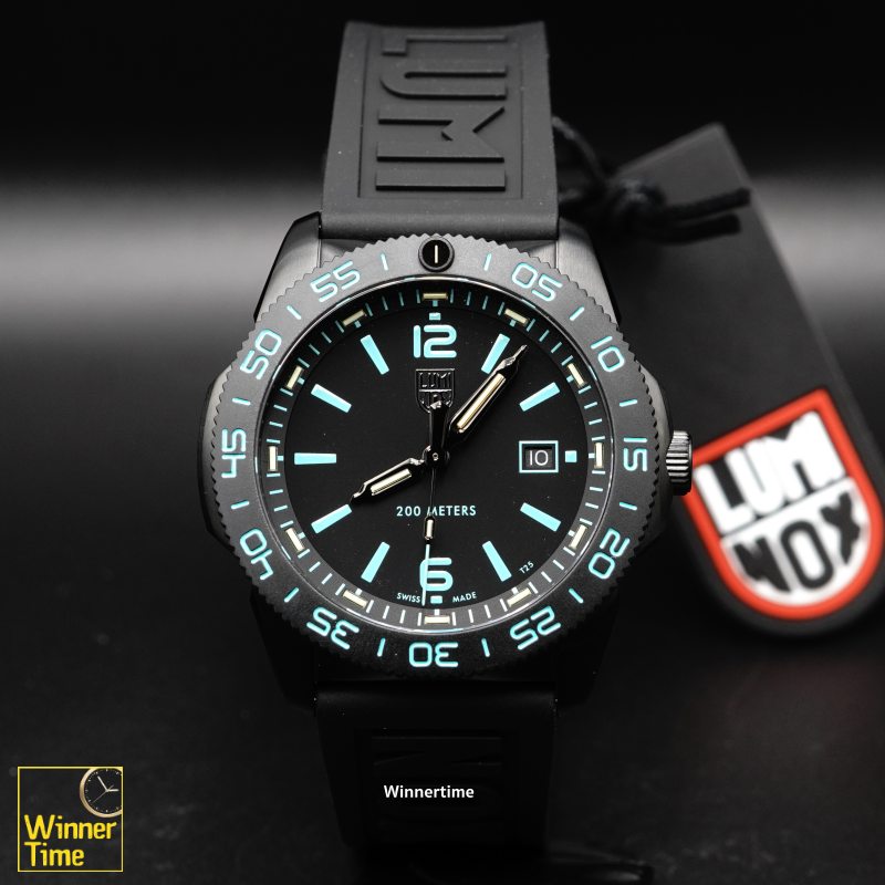 นาฬิกาข้อมือLUMINOX Pacific Diver Transformative Teal Limited Edition Color of the Year รุ่น XS.3124.N.SET