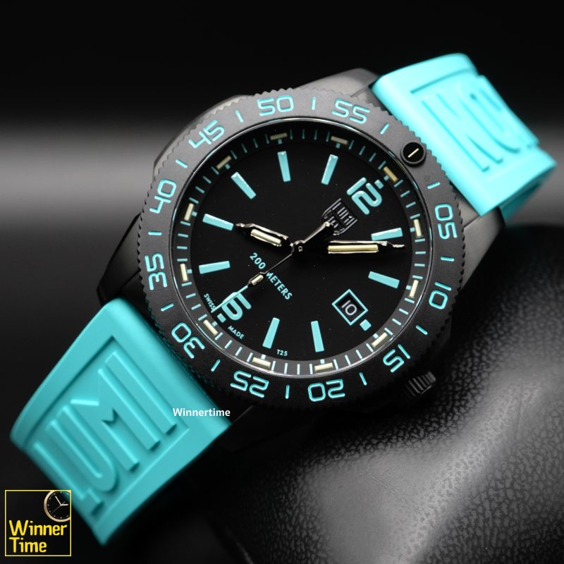 นาฬิกาข้อมือLUMINOX Pacific Diver Transformative Teal Limited Edition Color of the Year รุ่น XS.3124.N.SET