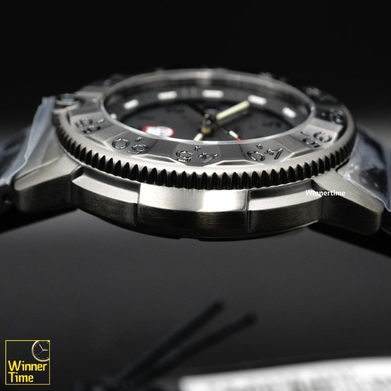 นาฬิกาข้อมือ LUMINOX Navy SEAL Foundation รุ่น XS.3228.NSF