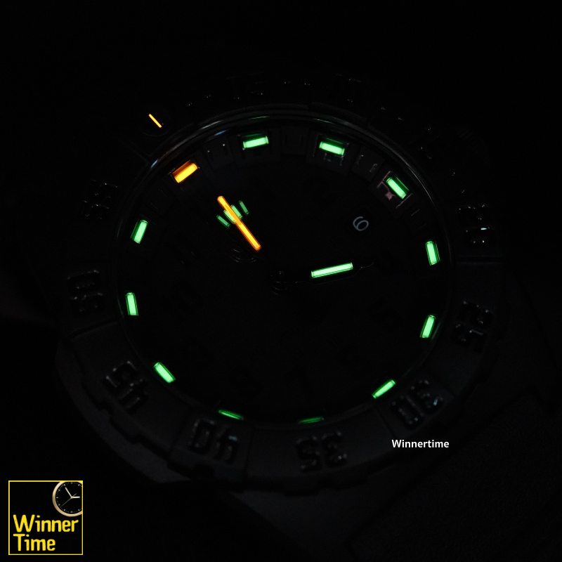 นาฬิกาข้อมือ LUMINOX NAVY SEAL 3550 SERIES รุ่น XS.3551.BO