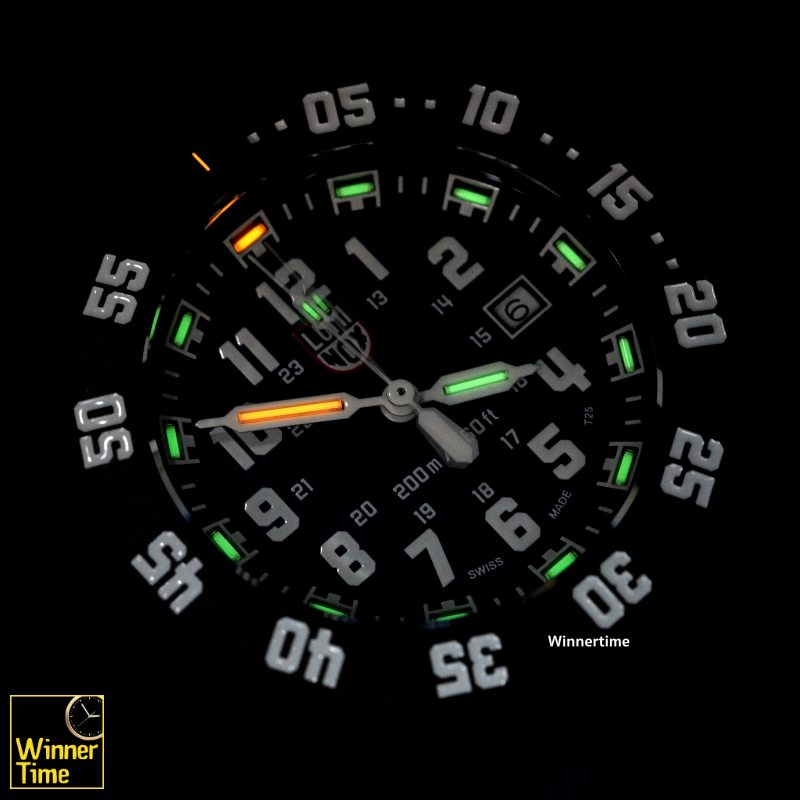 นาฬิกาข้อมือ LUMINOX NAVY SEAL 3550 SERIES รุ่น XS.3553