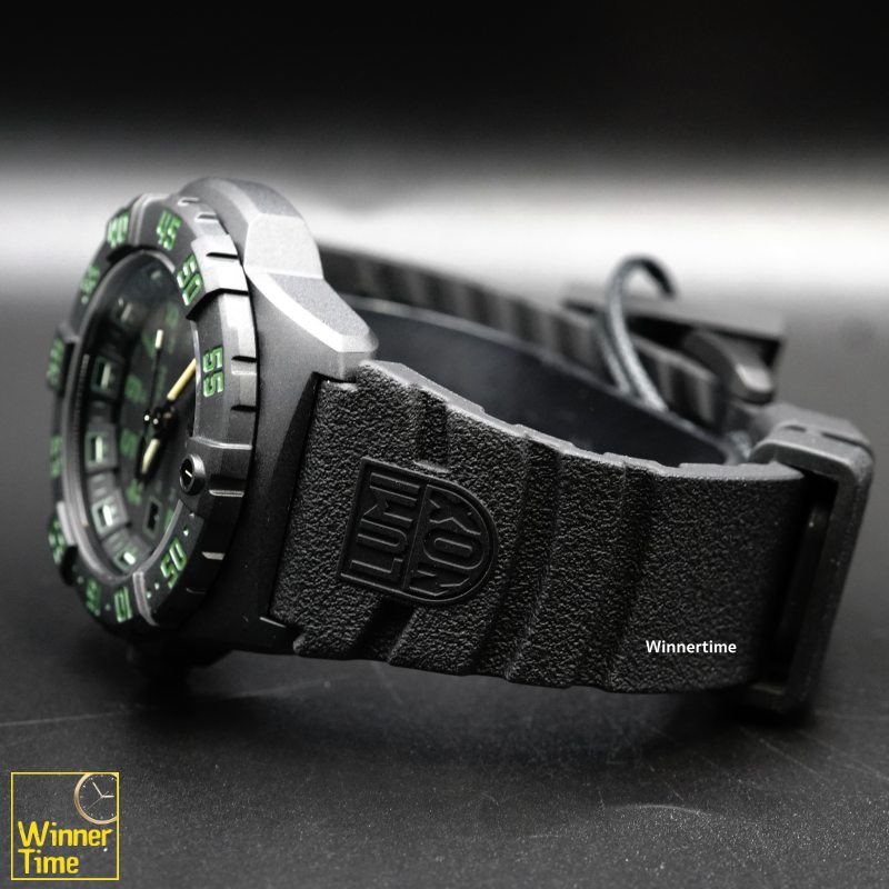 นาฬิกาข้อมือ LUMINOX NAVY SEAL 3550 SERIES รุ่น XS.3567