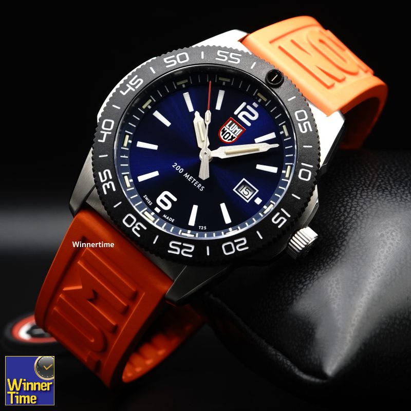 นาฬิกา LUMINOX Pacific Diver Rubber Strap รุ่น XS.3123.RF (สายสีส้ม)
