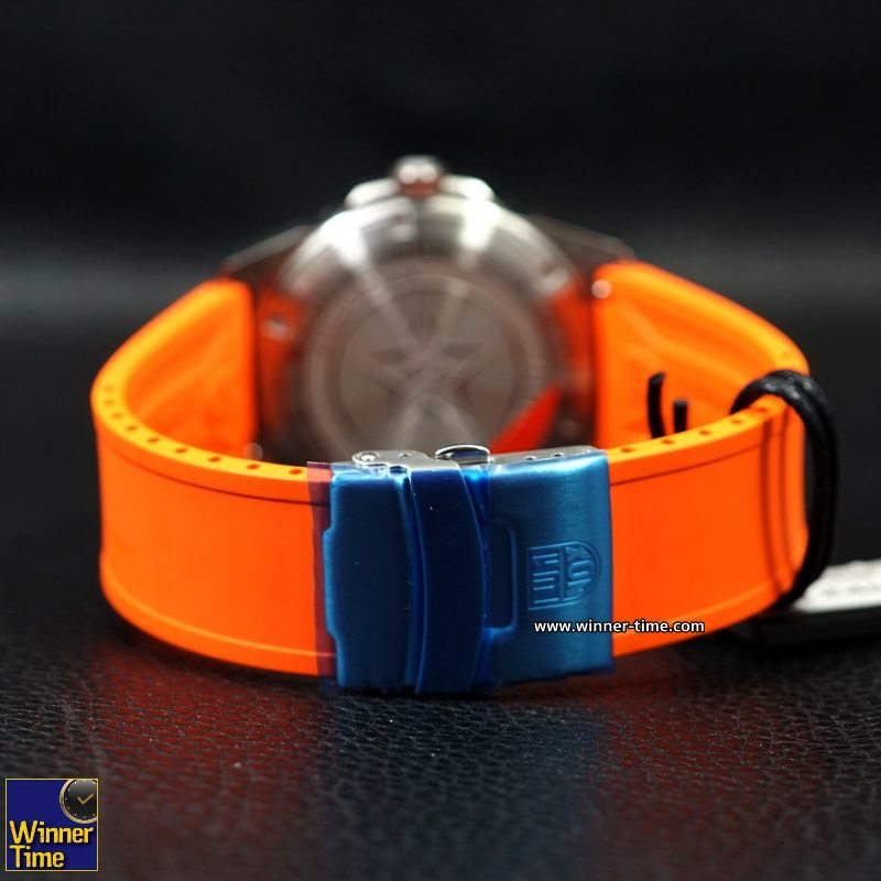 นาฬิกา LUMINOX Pacific Diver Rubber Strap รุ่น XS.3123.RF (สายสีส้ม)